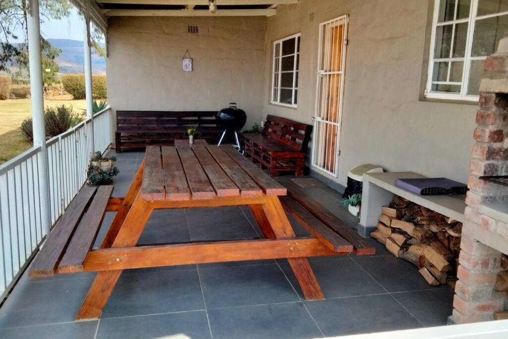 Meshlynn Farm Cottage Thendele Extérieur photo