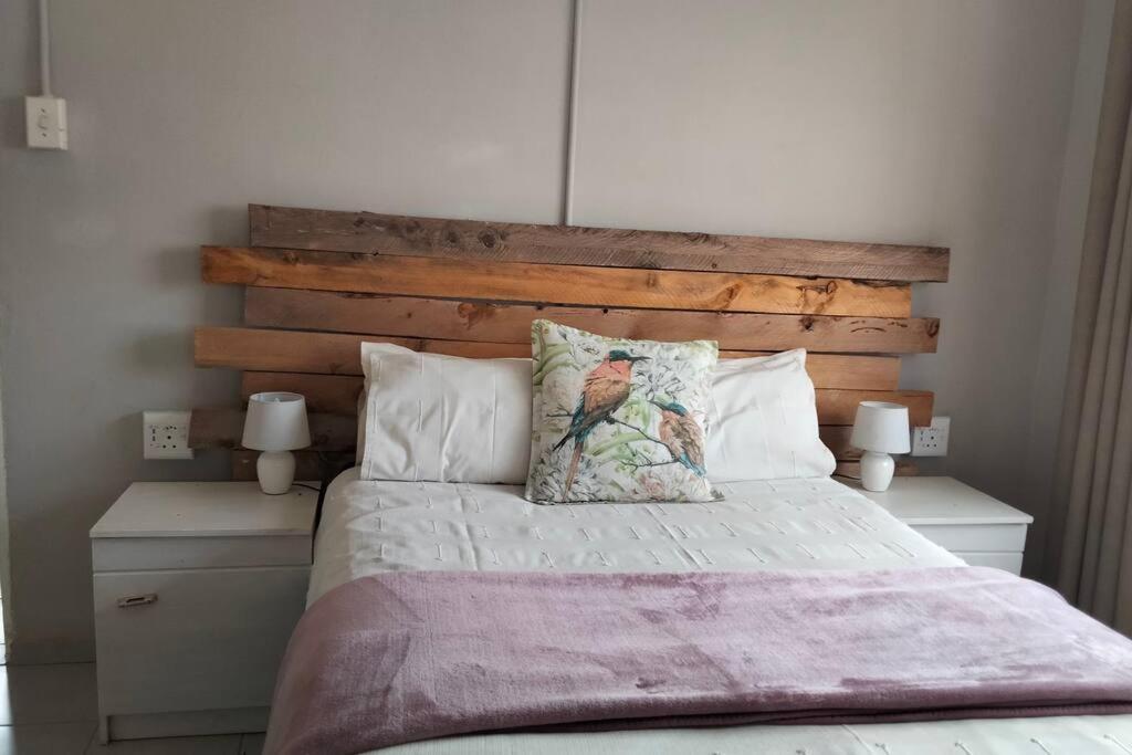 Meshlynn Farm Cottage Thendele Extérieur photo