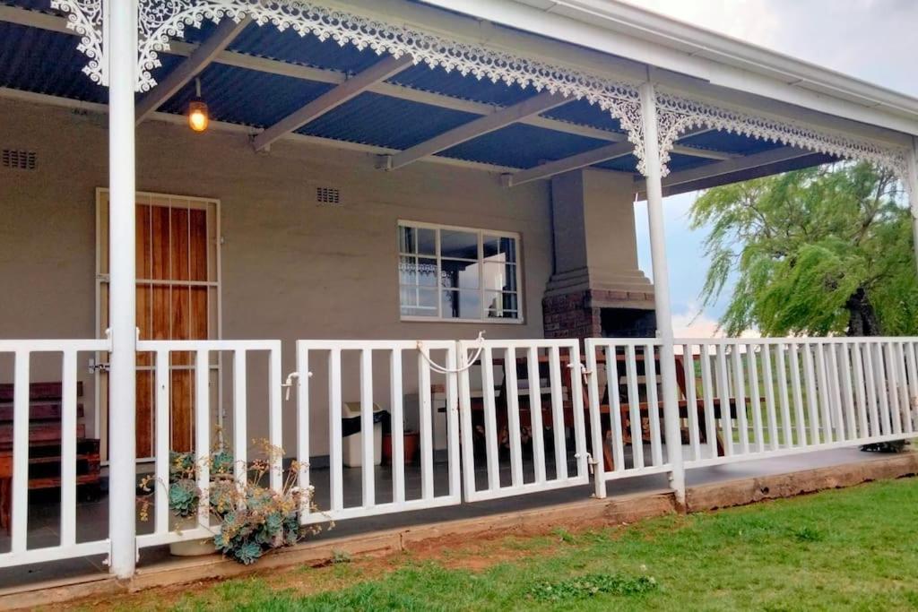 Meshlynn Farm Cottage Thendele Extérieur photo